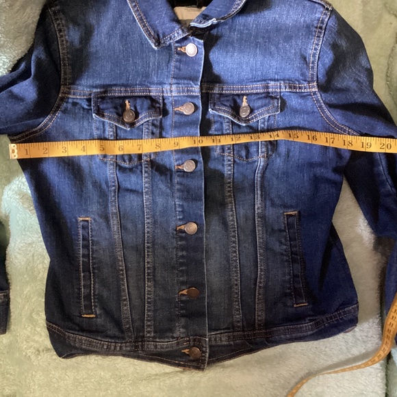 Old Navy dark wash denim jean jacket, size M Medium - Picture 7 of 7
